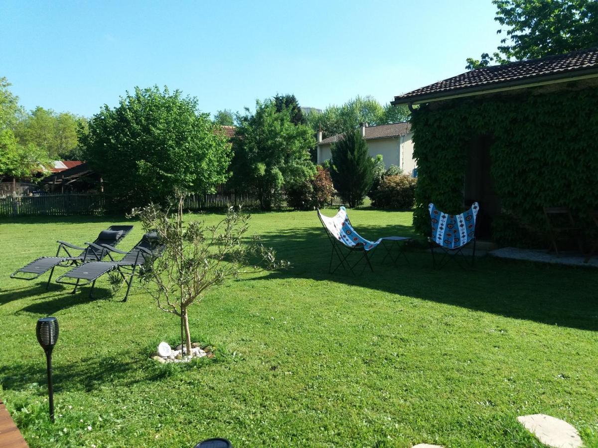 Les Eygletieres Bed & Breakfast Bourriot-Bergonce Exterior foto